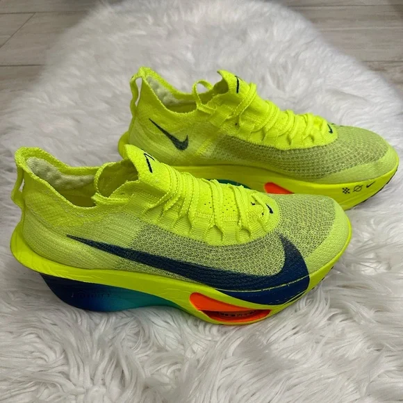 Men’s Nike Alphafly 3 with Bag - Picture 2 of 9